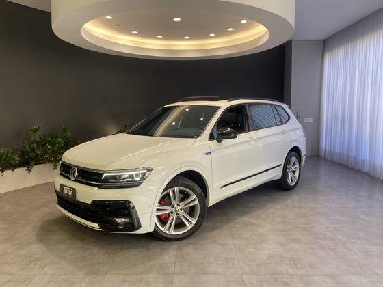 VOLKSWAGEN TIGUAN 2.0 350 TSI GASOLINA ALLSPACE R-LINE 4MOTION DSG VOLKSWAGEN TIGUAN 2.0 350 TSI GASOLINA ALLSPACE R-LINE 4MOTION DSG